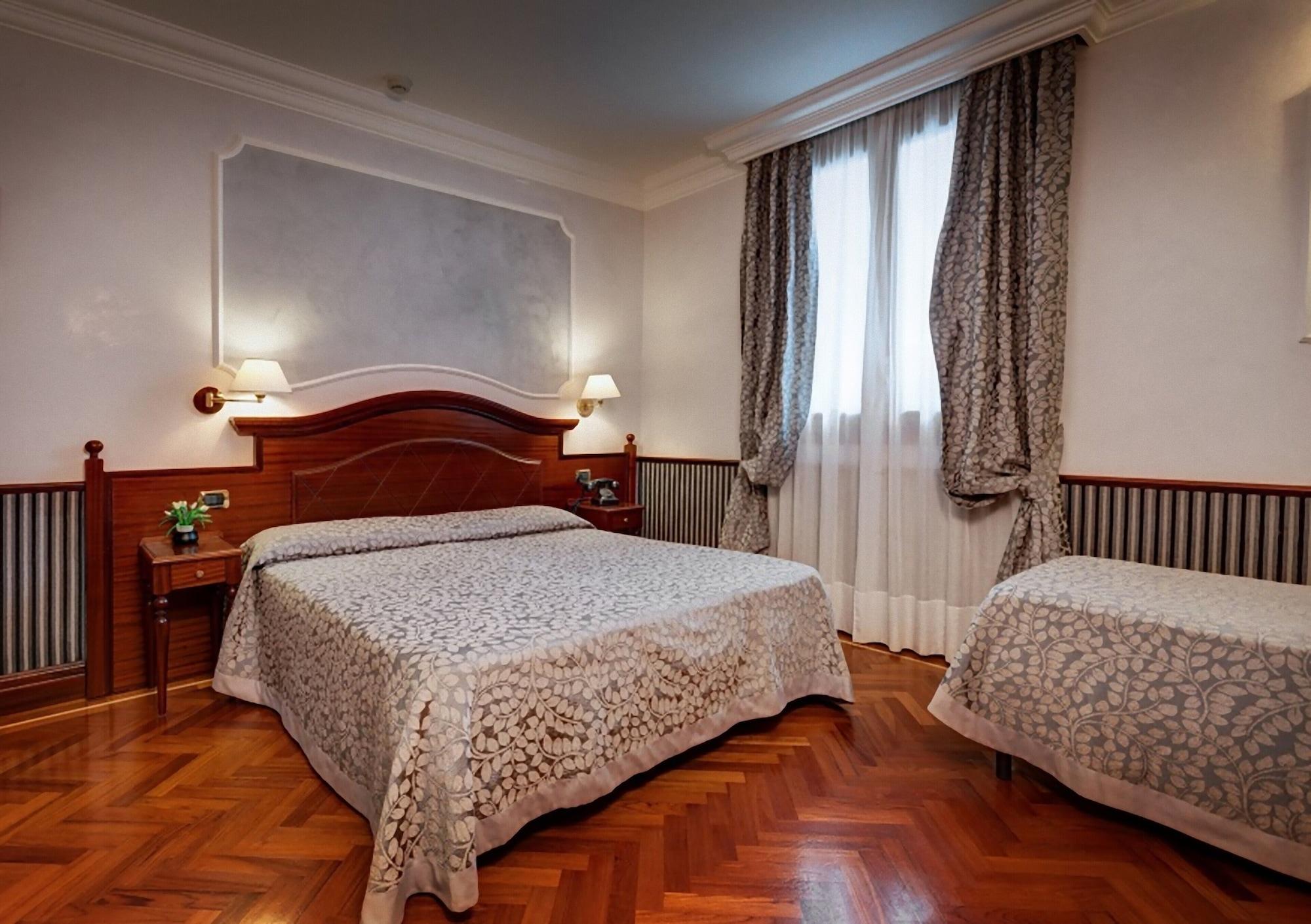 Hotel Best Roma Kültér fotó