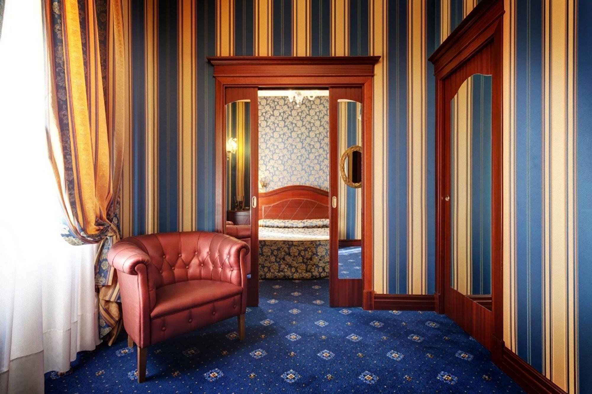 Hotel Best Roma Kültér fotó