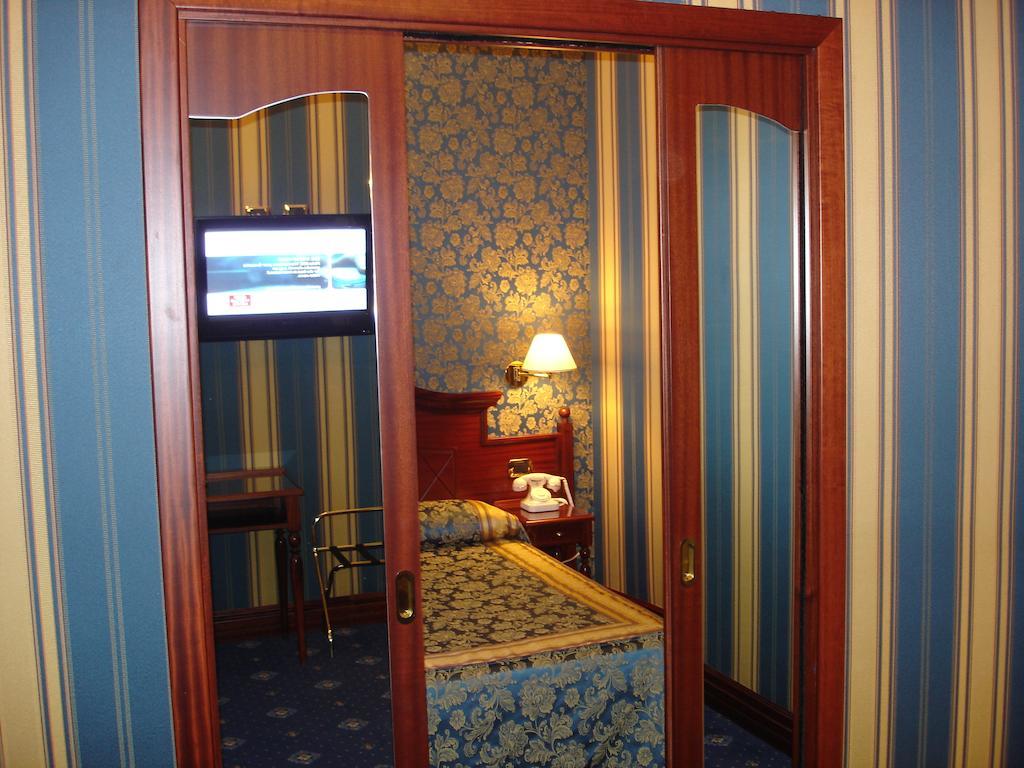 Hotel Best Roma Kültér fotó