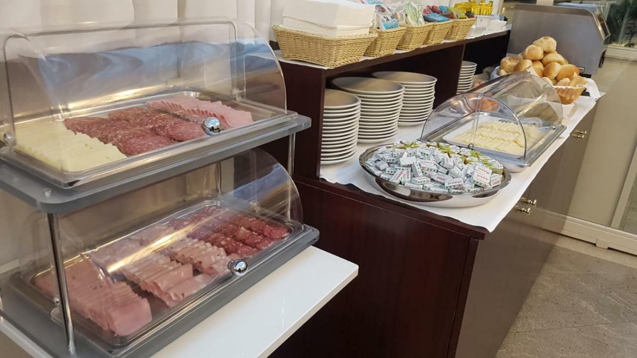 Hotel Best Roma Kültér fotó